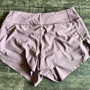 Athleta Run With It 3.5” Shorts